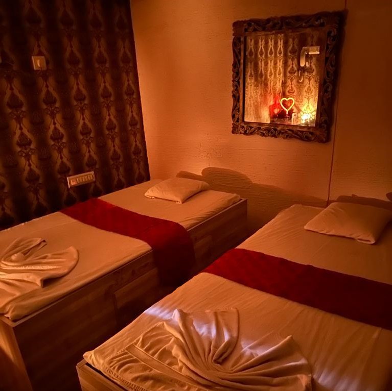 Couple massage room
